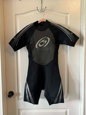 Gotcha Titanium 2.2 Spring Shorty Wetsuit Men's size Small